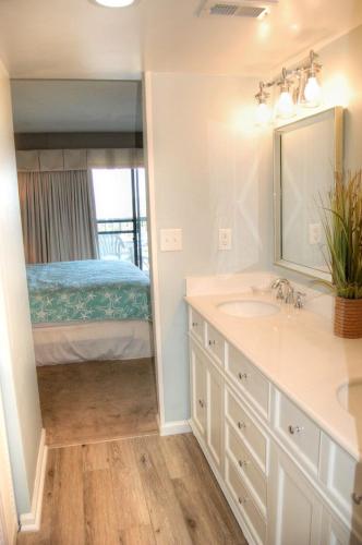 Sea Mark Towers 906 - photo 19