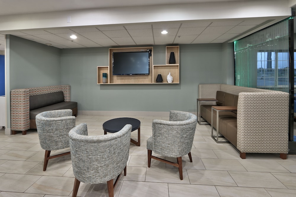 Holiday Inn Express Santa Rosa By Ihg - photo 25
