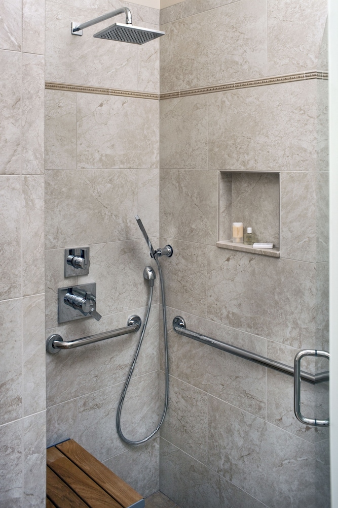 Albemarle Inn - photo 47