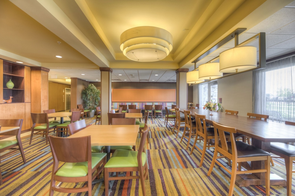 Fairfield Inn & Suites by Marriott Laramie - photo 26