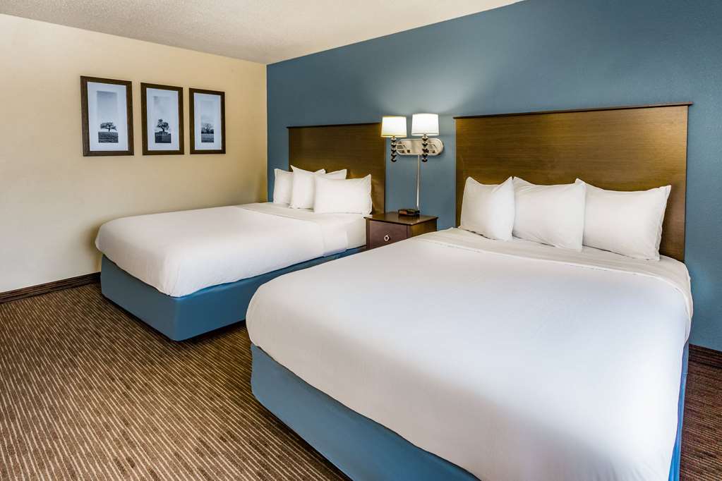 AmericInn by Wyndham Hotel and Suites Long Lake - photo 13