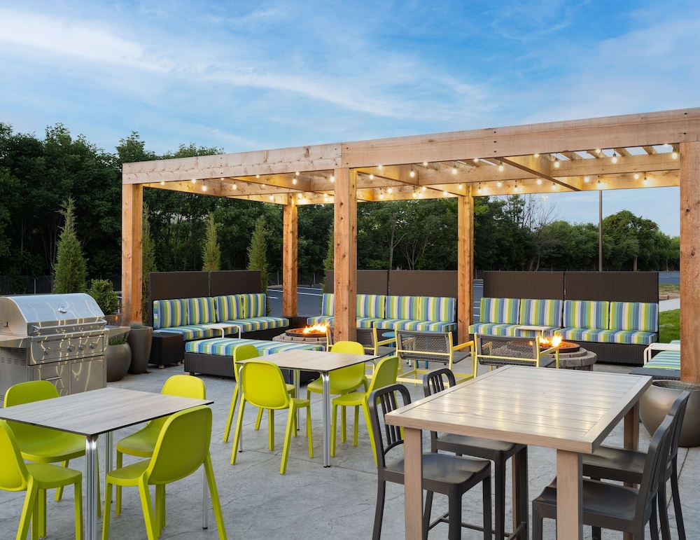Home2 Suites by Hilton Indianapolis Keystone Cross - photo 35
