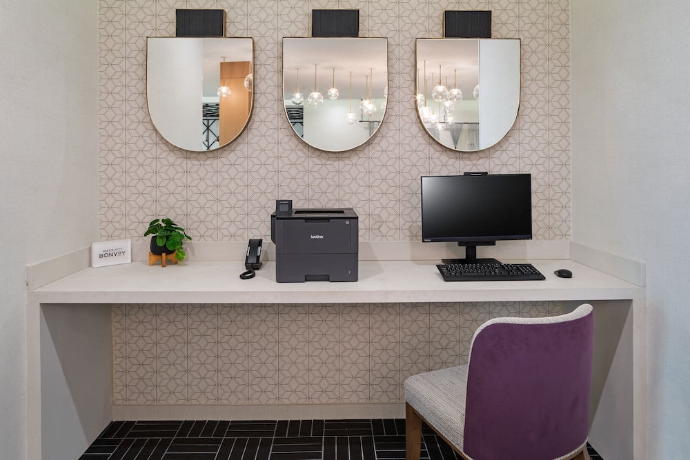 Residence Inn Chatsworth - photo 35