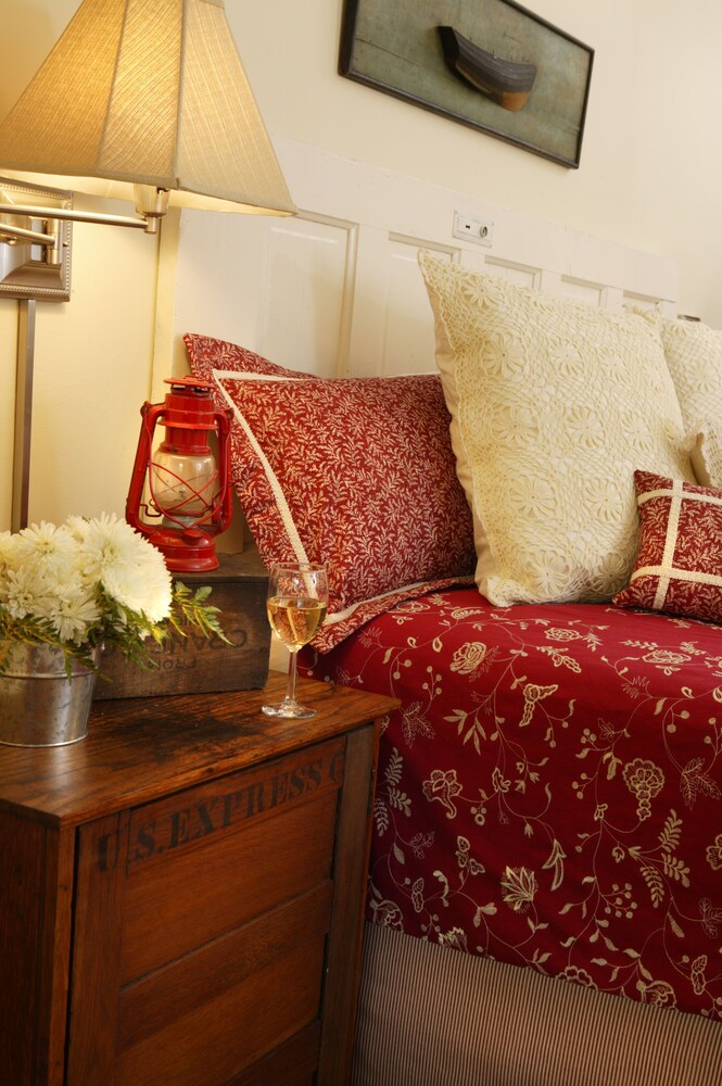 Lake Lucerne Resort & Ranch - photo 9
