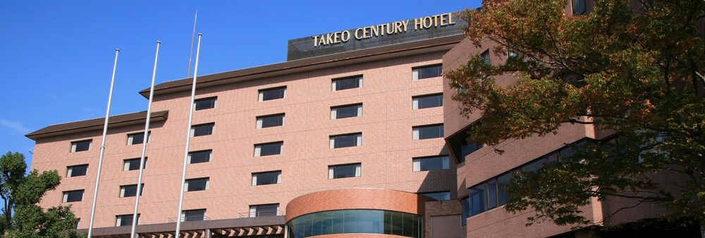 Takeo Century Hotel - carbon neutral hotel in Takeo