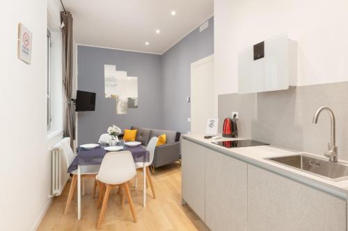 Snapstay Luxury Apartments in Centro a Trieste — 4-Star Luxury Hotel in Trieste, Italy