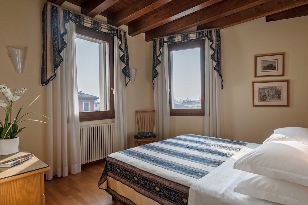 Palazzo Brando — 4-Star Luxury Hotel in Treviso, Italy