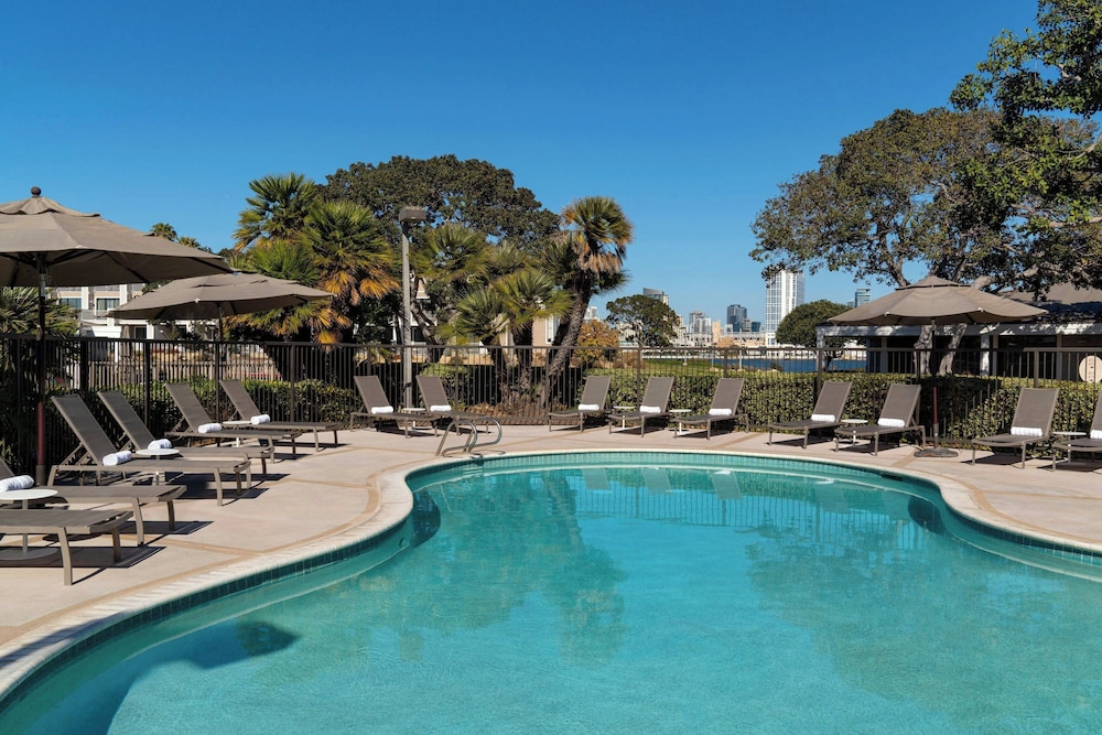Coronado Island Marriott Resort & Spa - photo 34