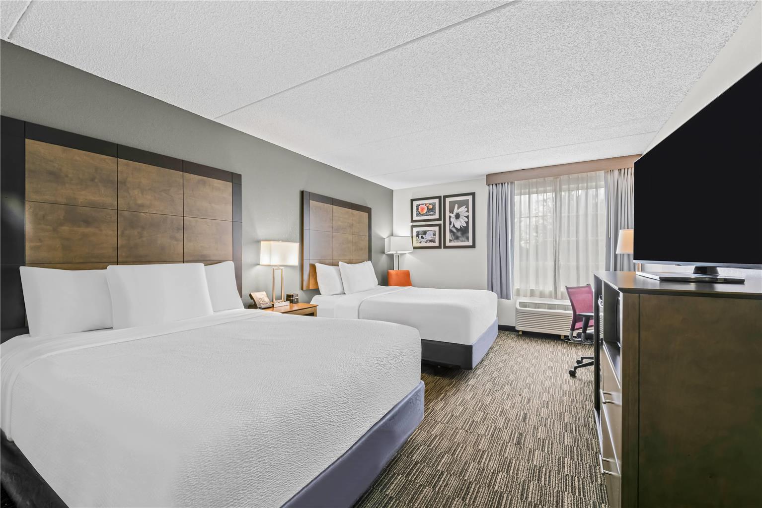 La Quinta Inn & Suites by Wyndham Atlanta Douglasville - photo 20
