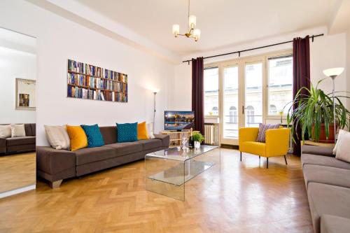 Apartments with 2 Bathrooms — 4-Star Luxury Hotel in Prague, Czech Republic