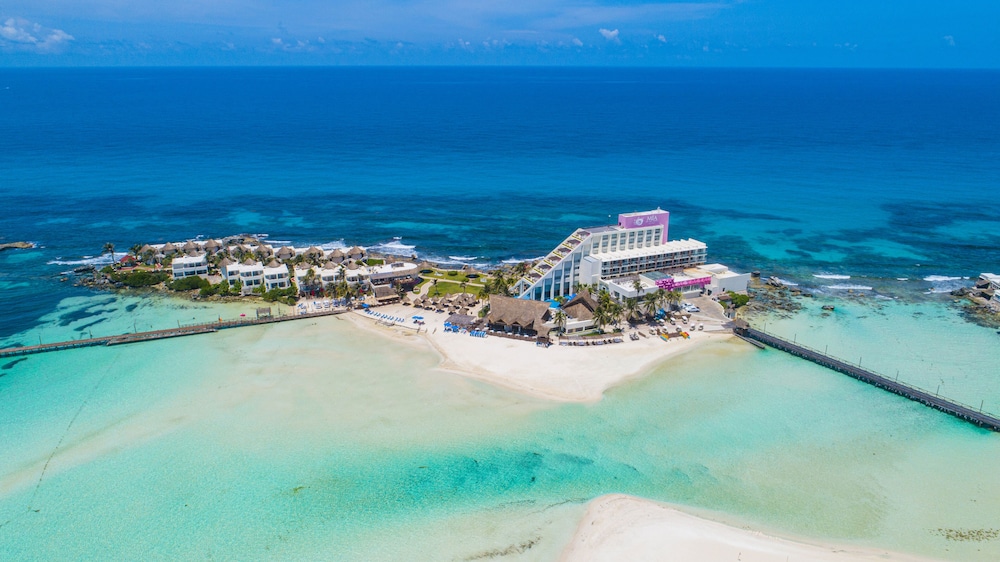 Hotel image of Mia Reef Isla Mujeres All Inclusive