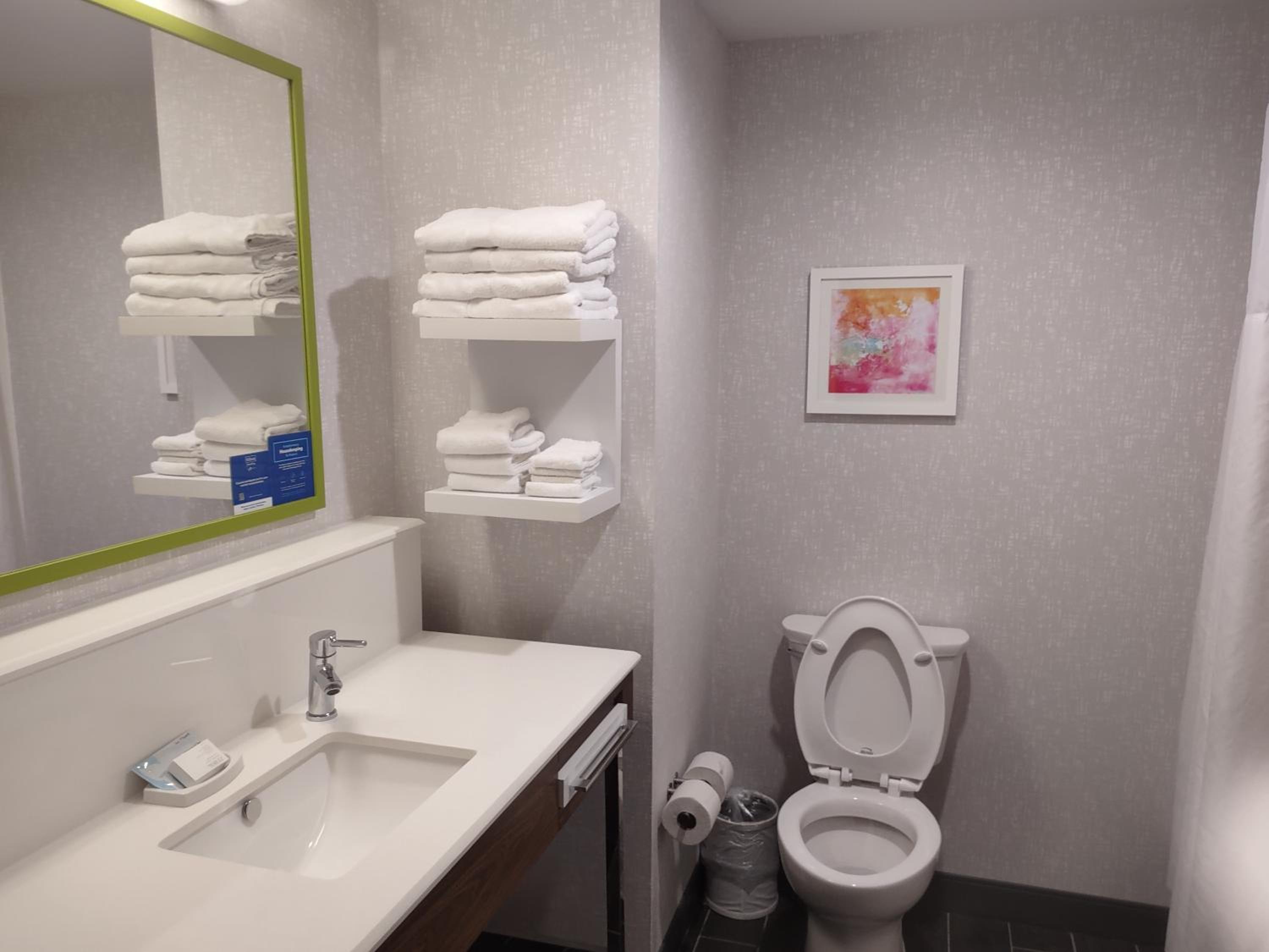 Hampton Inn & Suites Pittsburgh New Stanton - photo 19
