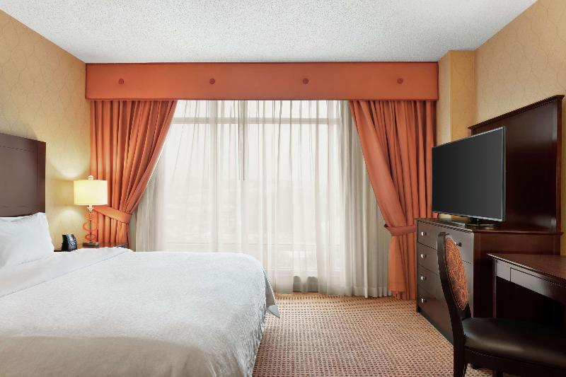 Embassy Suites by Hilton Huntsville - photo 92