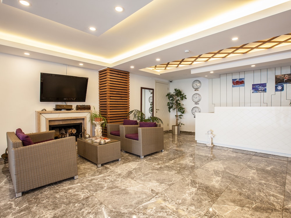 Büyükada Comfort Hotel — Adalar — photo 2