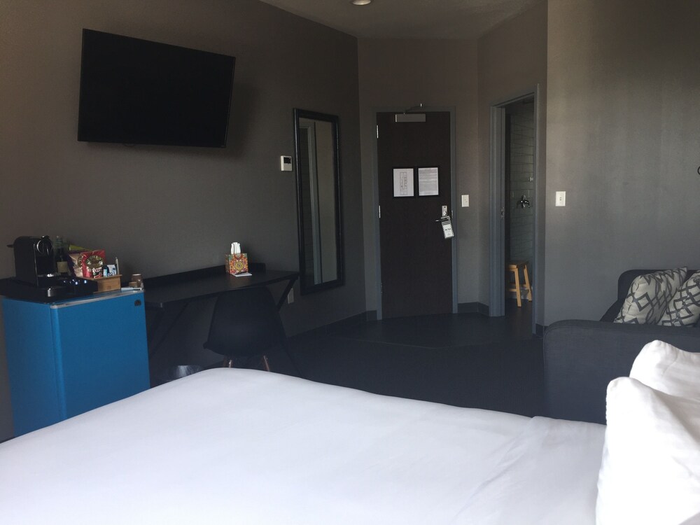 Hotel Kilbourne Downtown Sandusky - photo 20