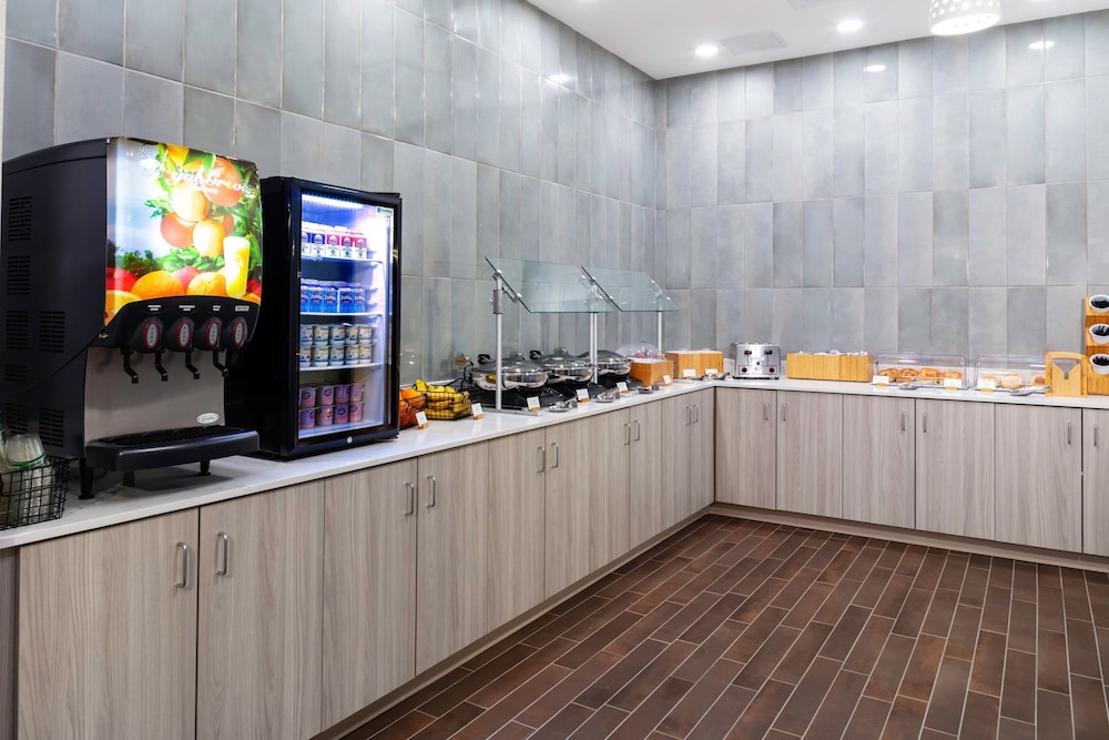 TownePlace by Marriott Suites Buckeye Verrado - photo 23