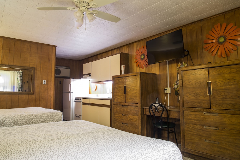 Fairway Overnight & Extended Stay - photo 7