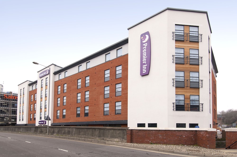 Premier Inn High Wycombe Central in High Wycombe, United Kingdom