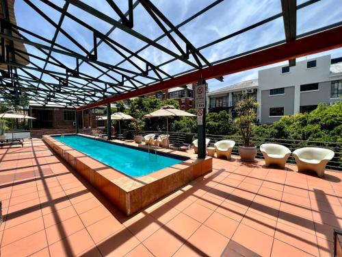 No load shedding Spacious Apartment
