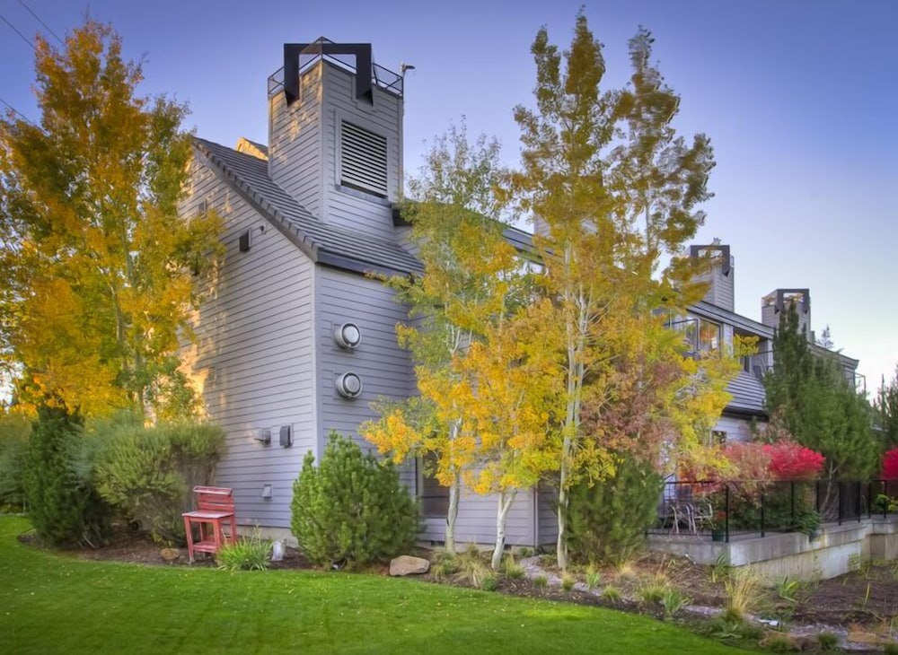 Pine Ridge Inn - photo 31