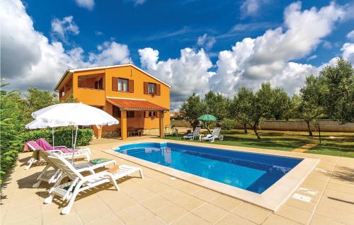Holiday Home Fazanska Cesta Croatia — 4-Star Luxury Hotel in Vodnjan, Croatia