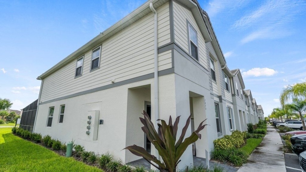 Fun For The Whole Family Townhome At Solterra Resort 5 Bedroom Townhouse by Redawning - photo 33