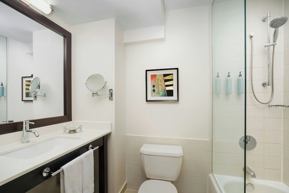 Courtyard by Marriott New York Manhattan Times Square - photo 30