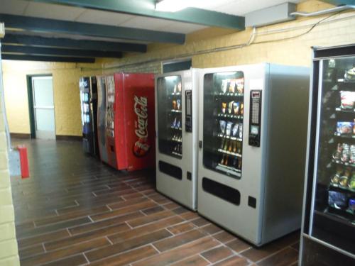 Budgetel Inn & Suites Hotel - photo 31