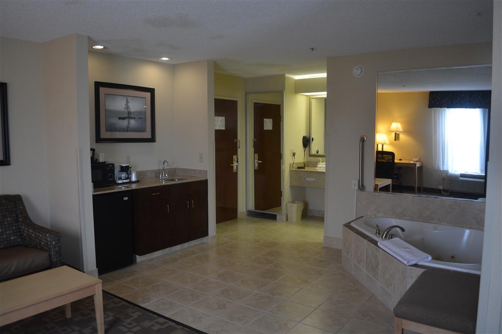 SureStay Plus Hotel by Best Western Roanoke Rapids I 95 - photo 22