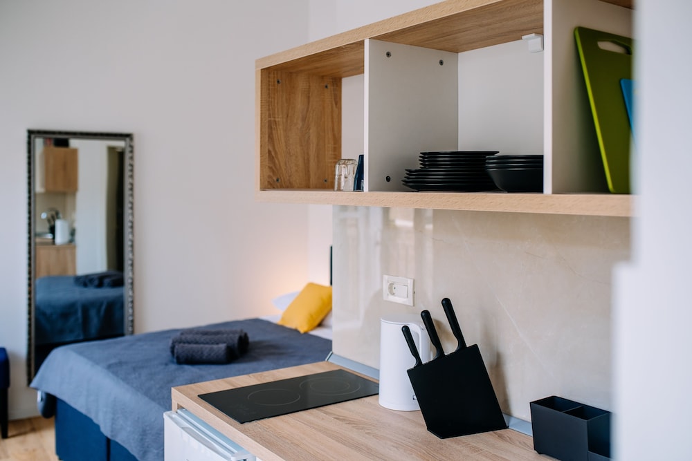 Art Deco City Walls Studios by DuHomes