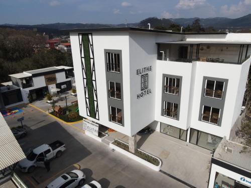 Elithe Hotel in La Esperanza, Honduras