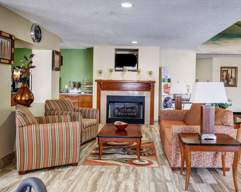Quality Suites Baton Rouge East Denham Springs - photo 10