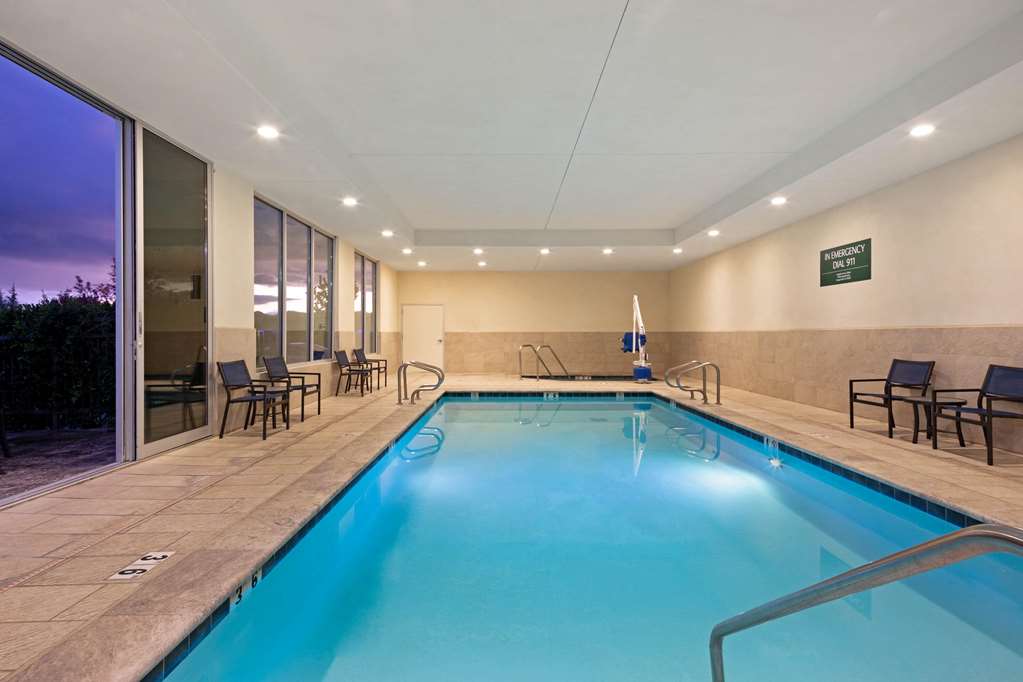 La Quinta Inn & Suites by Wyndham Morgan Hill San Jose South - photo 14