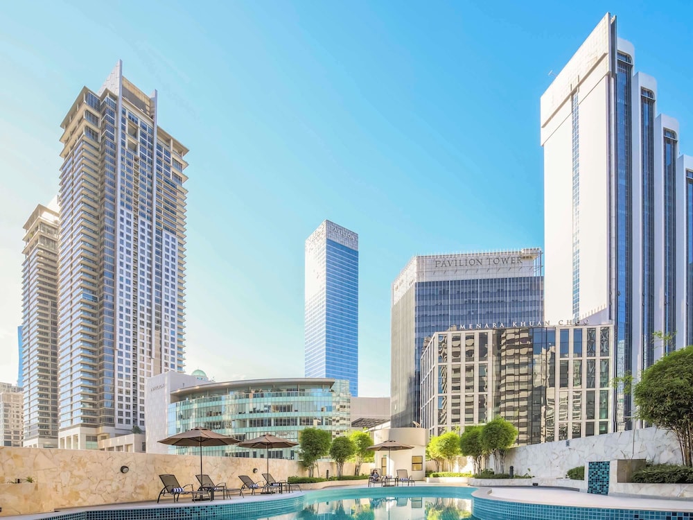 Novotel Kuala Lumpur City Centre — 4-Star Luxury Hotel in Kuala Lumpur, Malaysia