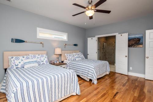 Beach 45 by Oak Island Accommodations - photo 21