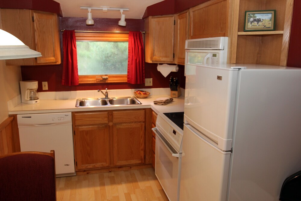 Sunnyside Knoll Resort - photo 17