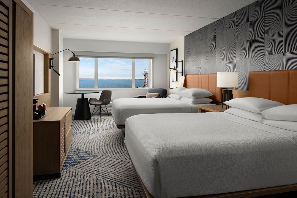 Sheraton Erie Bayfront Hotel - photo 14