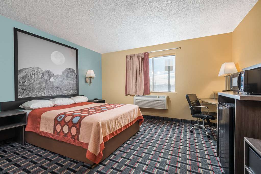 Super 8 by Wyndham Henderson North East Denver - photo 9