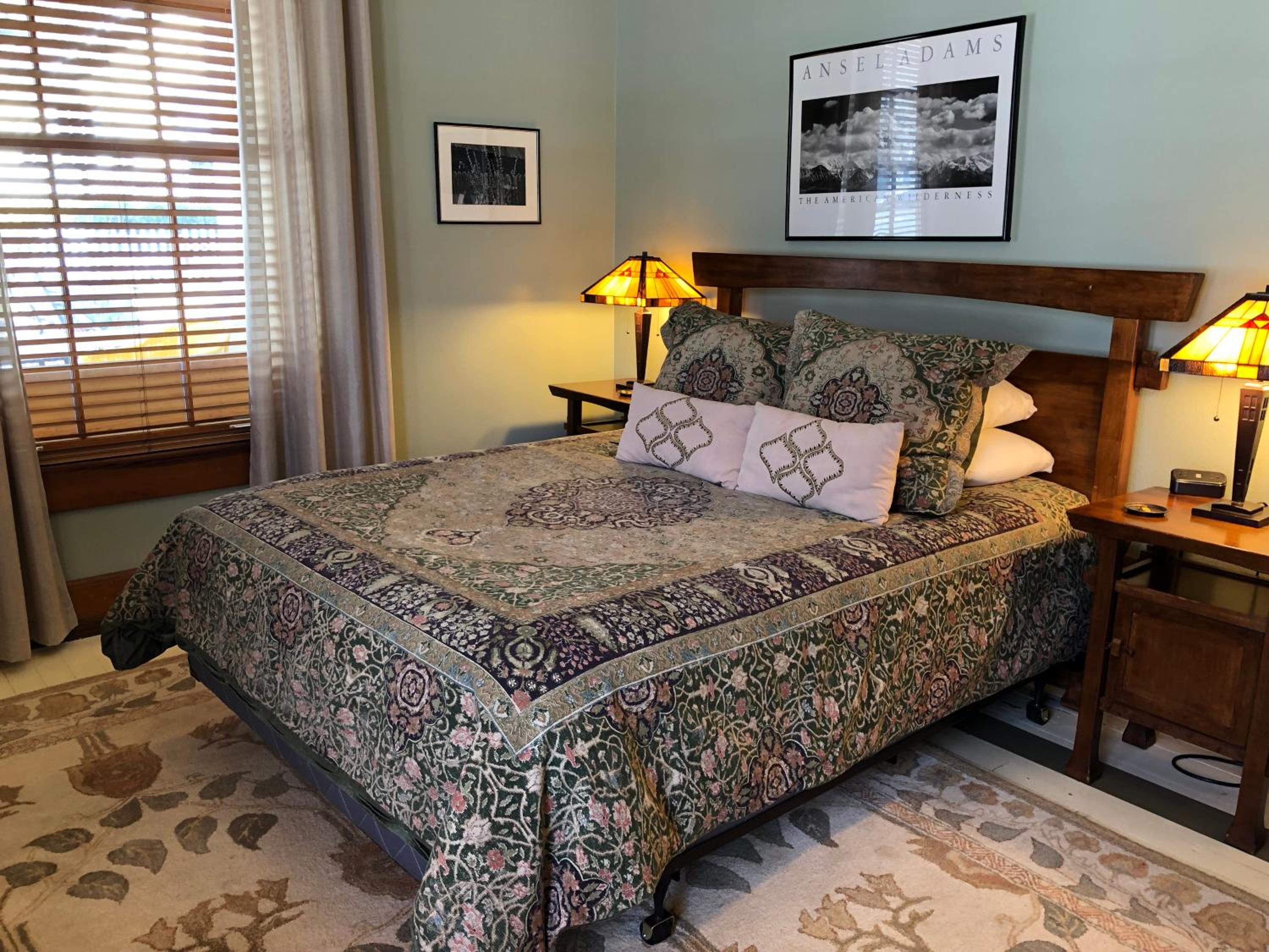 McCloud Hotel - photo 36