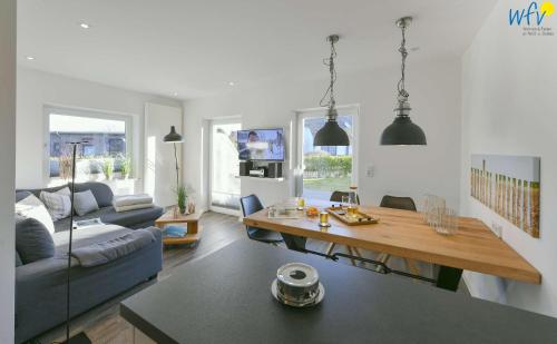 Sonnenhaus Ferienwohnung 1 — 4-Star Luxury Hotel in Wangerooge, Germany