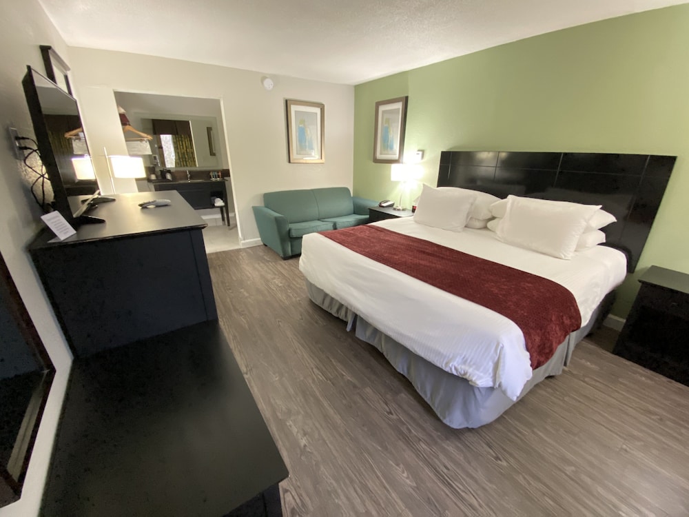 Lx Hotel Powered by ACW Circle - photo 19