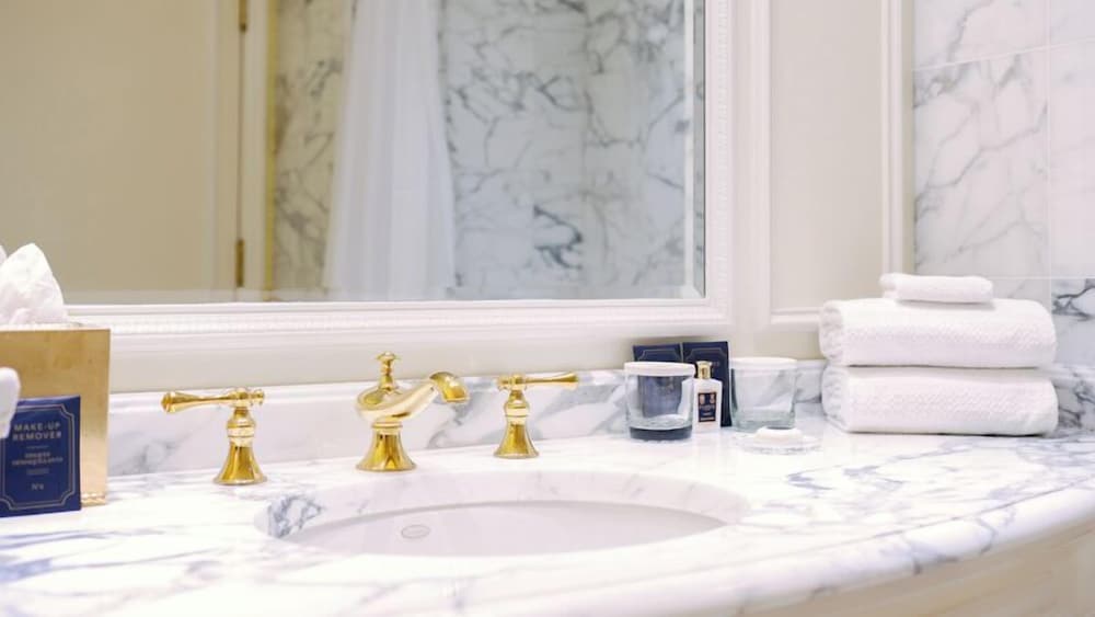 The Grand America Hotel - photo 27