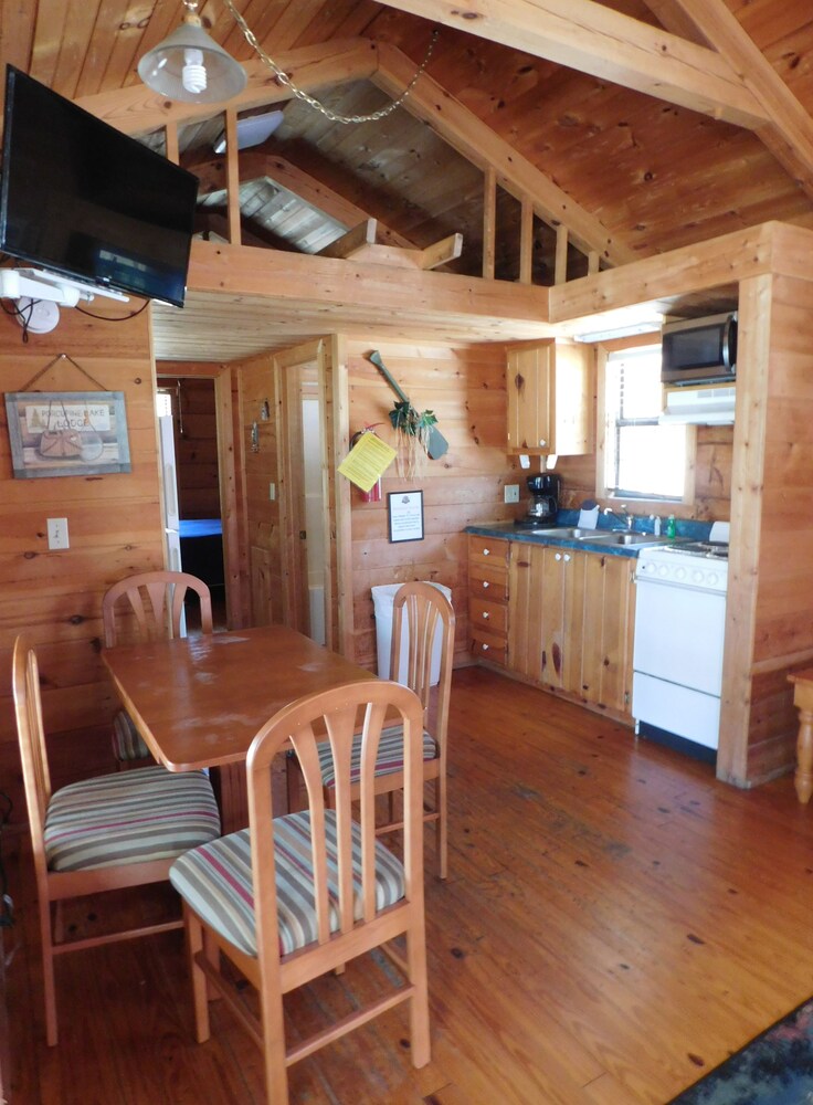 Camp Mack Lodge Marina & RV Resort - photo 25