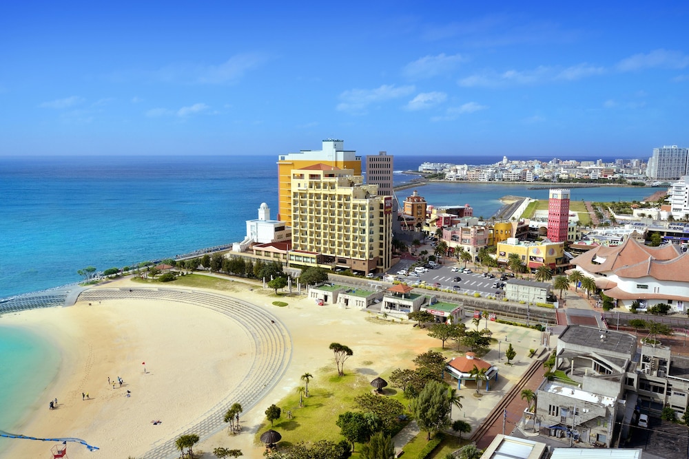 Vessel Hotel Campana Okinawa in Chatan, Japan