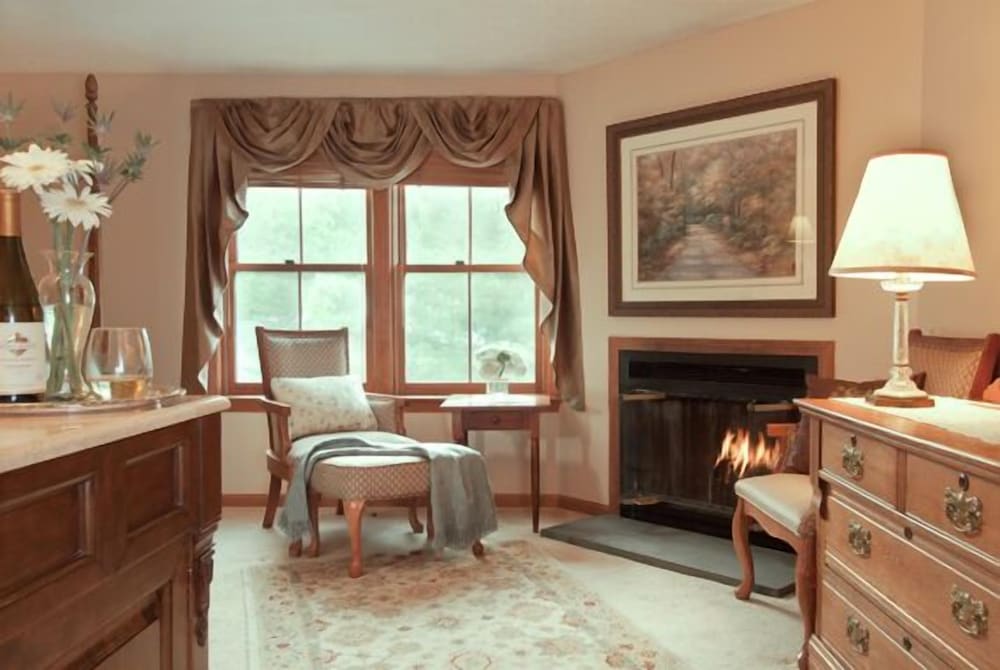 Inn at Ellis River - photo 38