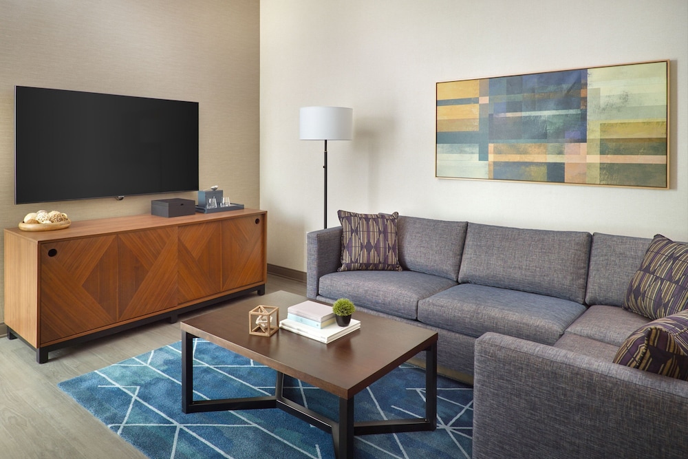 Marriott Knoxville Downtown - photo 16