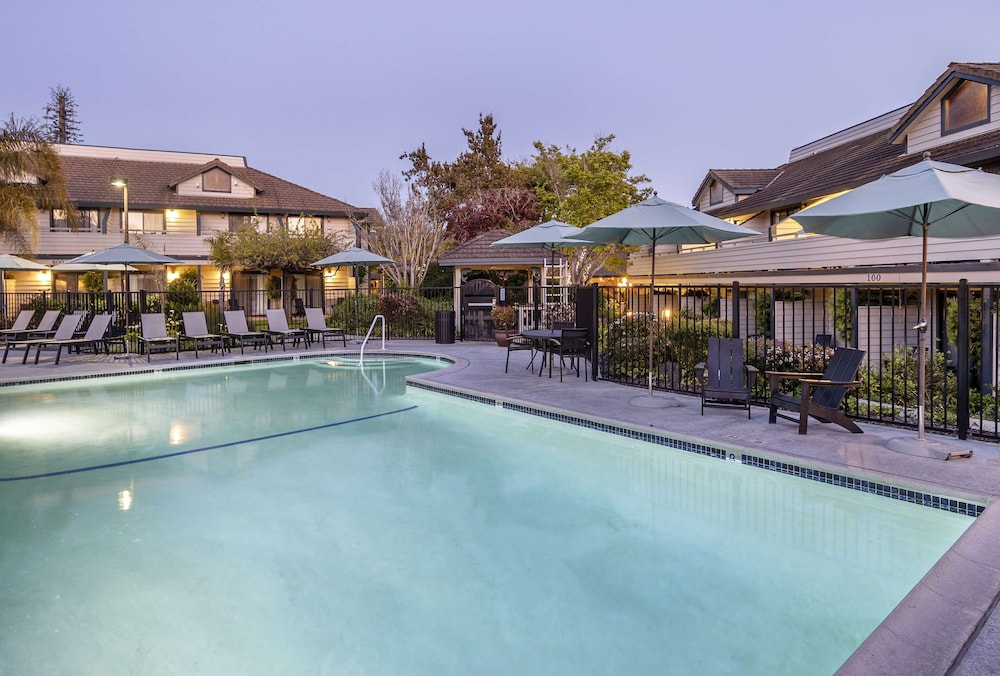 Seacliff Inn Aptos Tapestry Collection by Hilton - photo 35