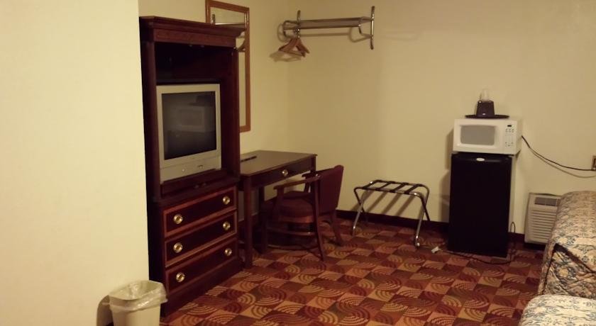 Red Carpet Inn and Suites New Cumberland in New Cumberland, United States