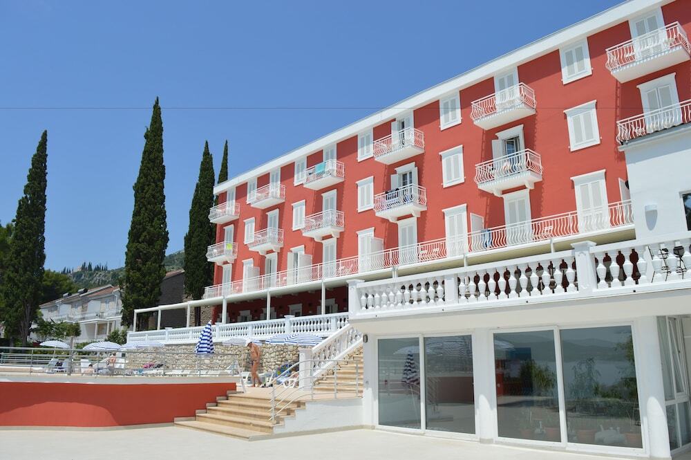 Hotel Bellevue & Dependance & Villas in Orebic, Croatia