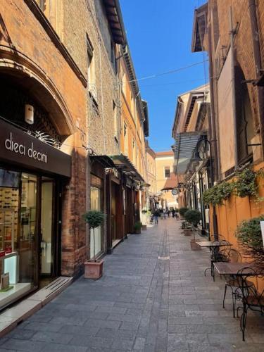 Cairoli Apartment — 4-Star Luxury Hotel in Ravenna, Italy